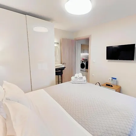 Апартаменты Costamare Boutiqueapart-where Luxury Meets Comfort *